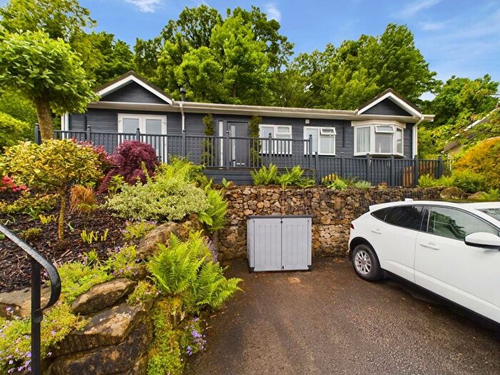 2 Bedroom Park Home For Sale In Alsop Lane, Whatstandwell, Matlock, DE4