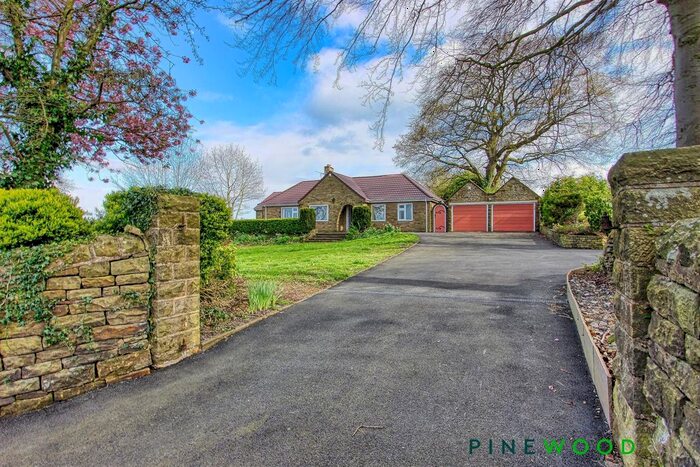 4 Bedroom Detached House To Rent In High Beeches, Matlock Road, Chesterfield, Derbyshire, S42