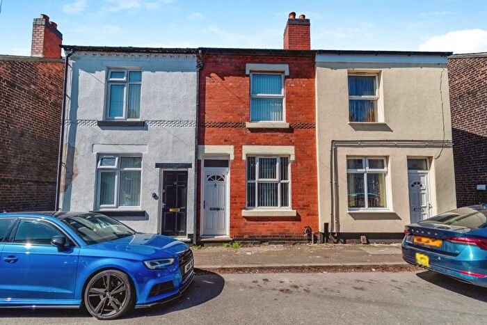2 Bedroom Terraced House For Sale In Cairns Street, Walsall, WS2