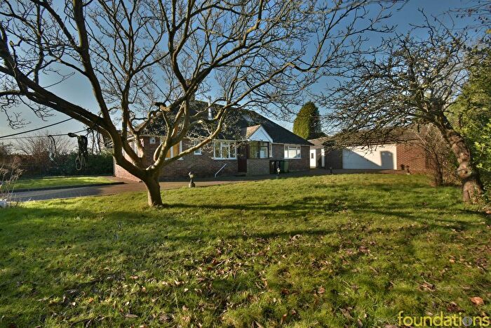 4 Bedroom Detached House For Sale In Thorne Crescent, Bexhill-On-Sea, TN39