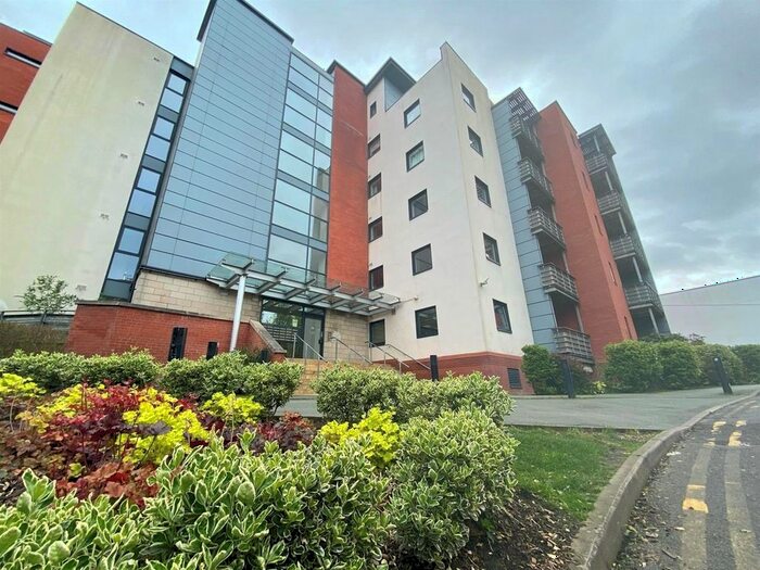 2 Bedroom Flat To Rent In Tivoli House, Denmark Street, Altrincham, WA14