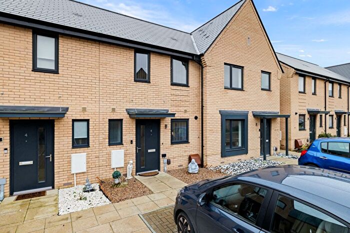 2 Bedroom Terraced House For Sale In Moggridge Close, Folkestone, Kent, CT20