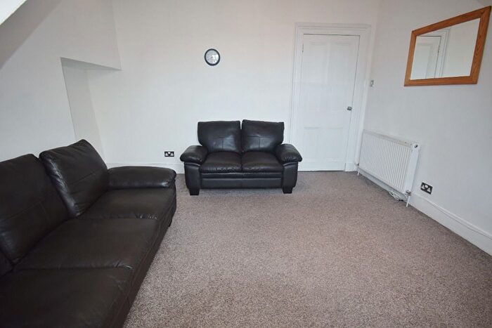 1 Bedroom Flat To Rent In Hartington Road, West End, Aberdeen, AB10