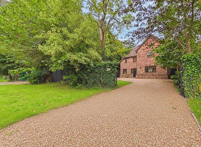 5 Bedroom Detached House For Sale In The Grove, Cambridge Street, St. Neots, PE19