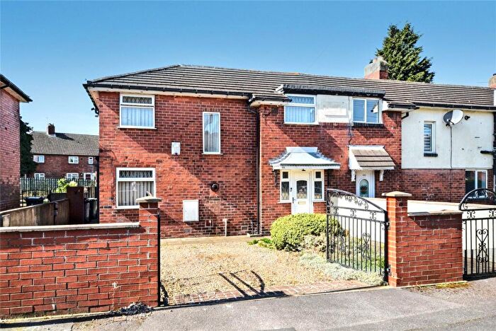 3 Bedroom Terraced House To Rent In Sissons Crescent, Leeds, West Yorkshire, LS10