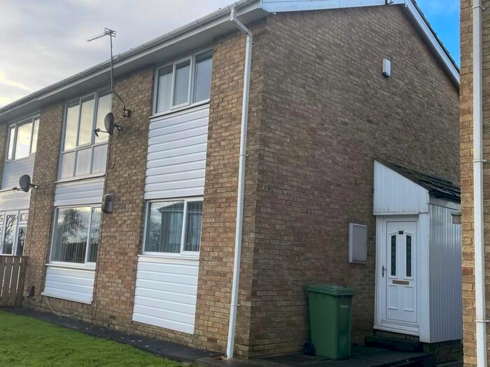 2 Bedroom Flat To Rent In Lowther Square, Cramlington, NE23