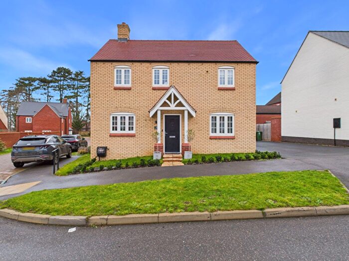 3 Bedroom Detached House For Sale In Hexham Street, Towcester, NN12