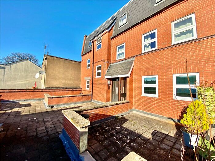 2 Bedroom Flat For Sale In St. Georges Place, Cheltenham, Gloucestershire, GL50