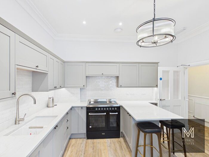 5 Bedroom House To Rent In Ashley Road, Bristol, Bristol, BS6