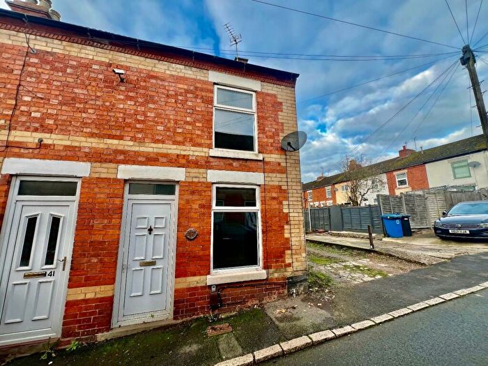 2 Bedroom End Of Terrace House To Rent In New Street, Rothwell, Kettering, NN14