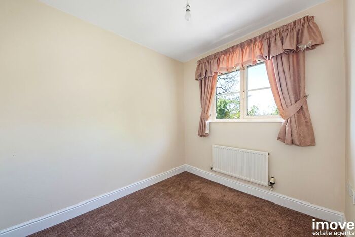 4 Bedroom Detached House For Sale In Lutyens Drive, Paignton, TQ3