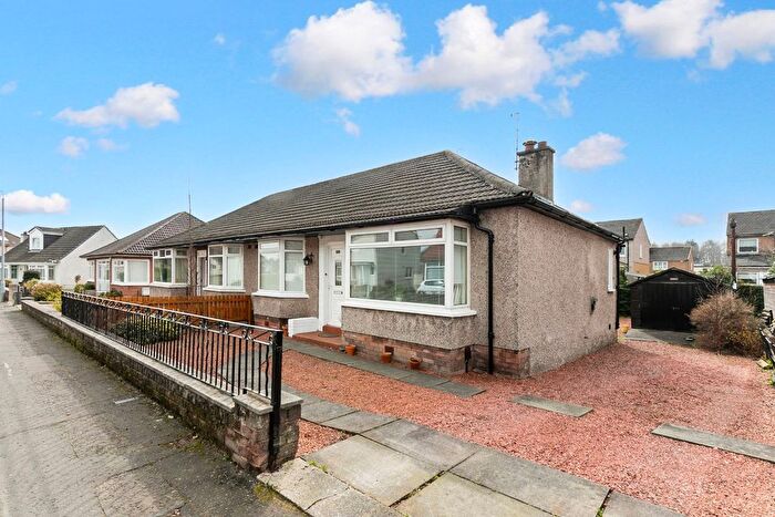 2 Bedroom Bungalow For Sale In Gleniffer Road, Renfrew, Renfrewshire, PA4