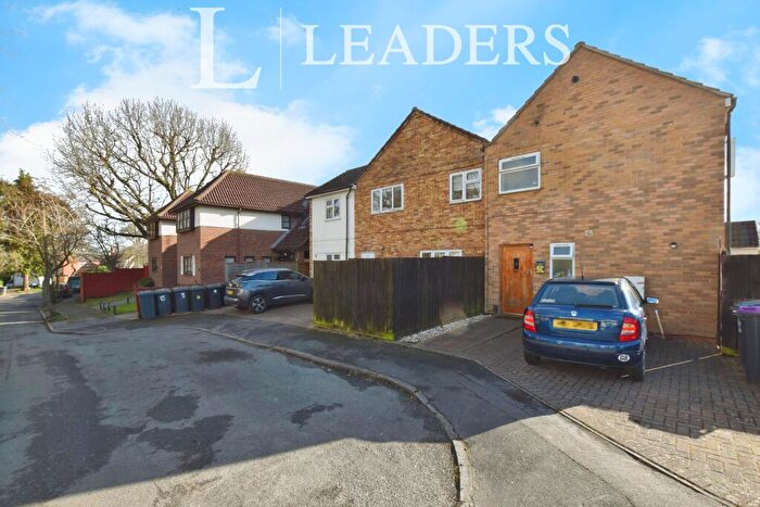 2 Bedroom End Of Terrace House To Rent In Twyford Gardens, Bishops Stortford, CM23