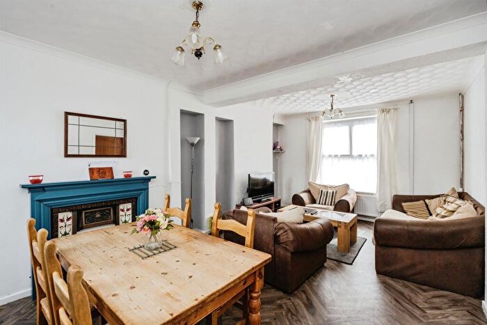 3 Bedroom Terraced House For Sale In Roman Road, Banwen, Neath, SA10