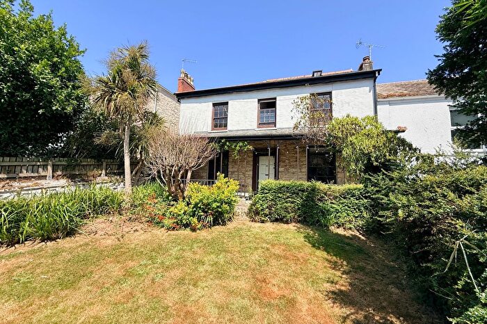3 Bedroom Flat For Sale In Kimberley Park Road, Falmouth, TR11