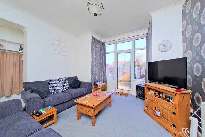 1 Bedroom Flat For Sale In Richmond Avenue West, Aldwick, Bognor Regis, West Sussex, PO21