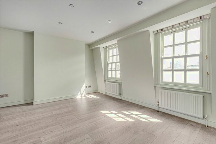 2 Bedroom Flat To Rent In Kings Road, Sands End, SW6