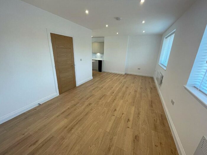 2 Bedroom Apartment To Rent In Oxford Road, Reading, RG30