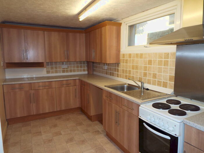 1 Bedroom Flat To Rent In Darnley Road, Gravesend, DA11
