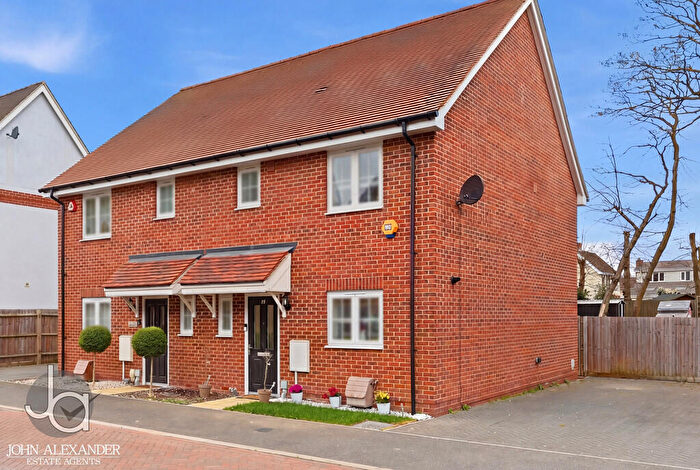 3 Bedroom Semi-Detached House For Sale In Honey Lane, Tiptree, Colchester, CO5