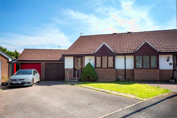 2 Bedroom Bungalow To Rent In Oakmead Close, Pontprennau, Cardiff, CF23