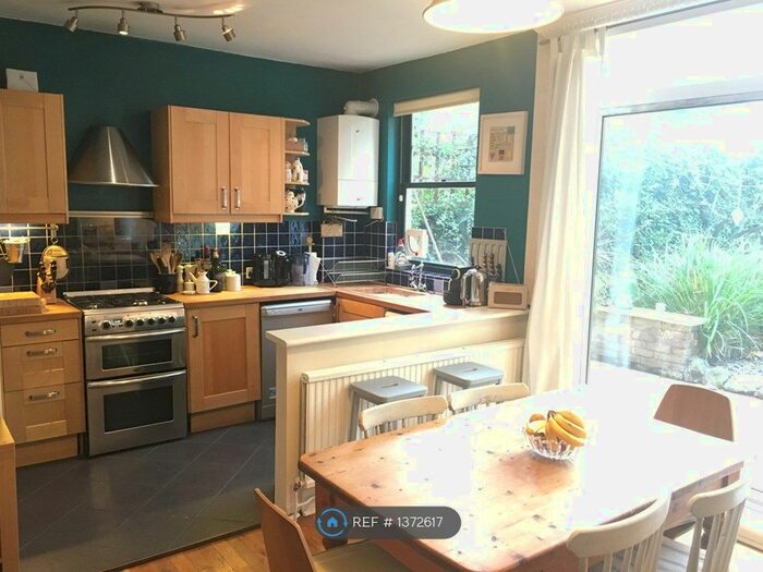 1 Bedroom Flat To Rent In Adie Road, London, W6