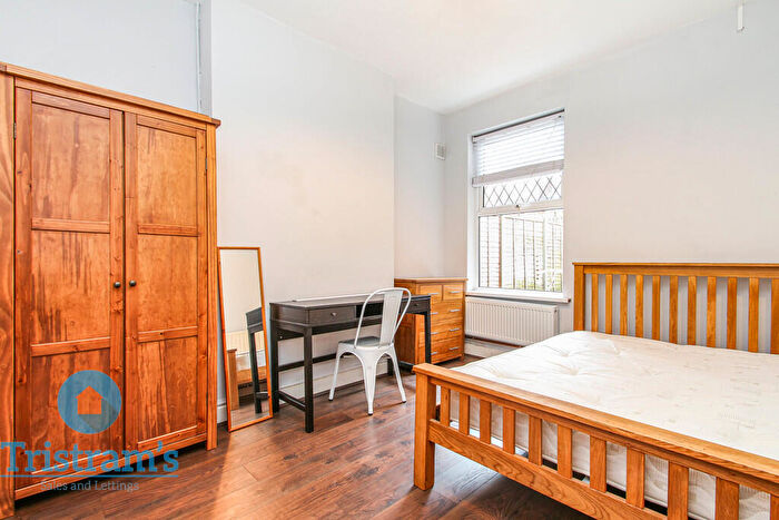 1 Bedroom Terraced House To Rent In Kimbolton Avenue, Lenton, NG7