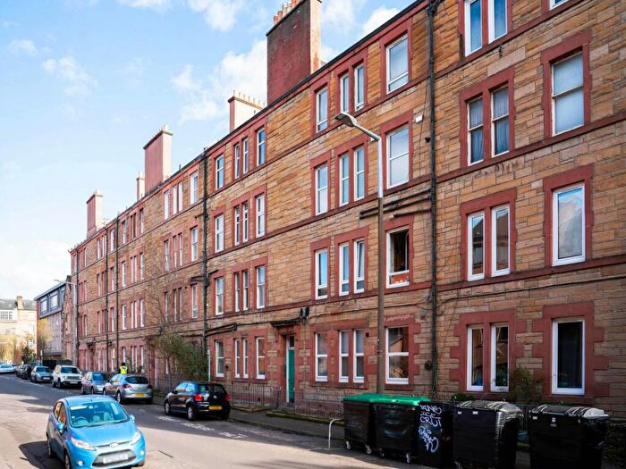 1 Bedroom Flat To Rent In Bryson Road, Polwarth, Edinburgh, EH11