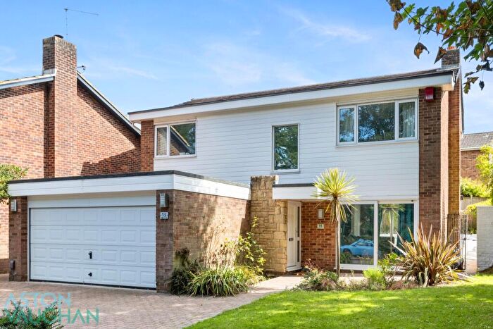 4 Bedroom Detached House For Sale In South Woodlands, Brighton, BN1