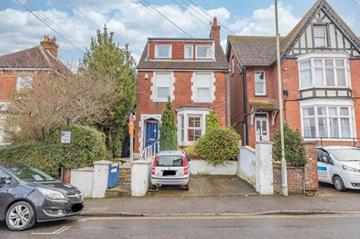 5 Bedroom Detached House For Sale In Nunnery Fields, Canterbury, Kent, CT1