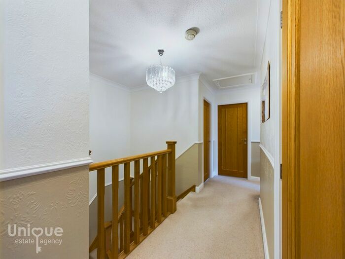 5 Bedroom Detached House For Sale In Trinity Gardens, Thornton-Cleveleys, FY5