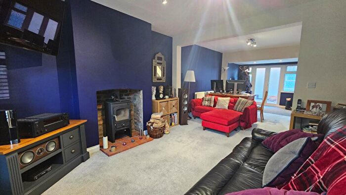 3 Bedroom End Of Terrace House For Sale In Eastbanks, Sleaford, NG34