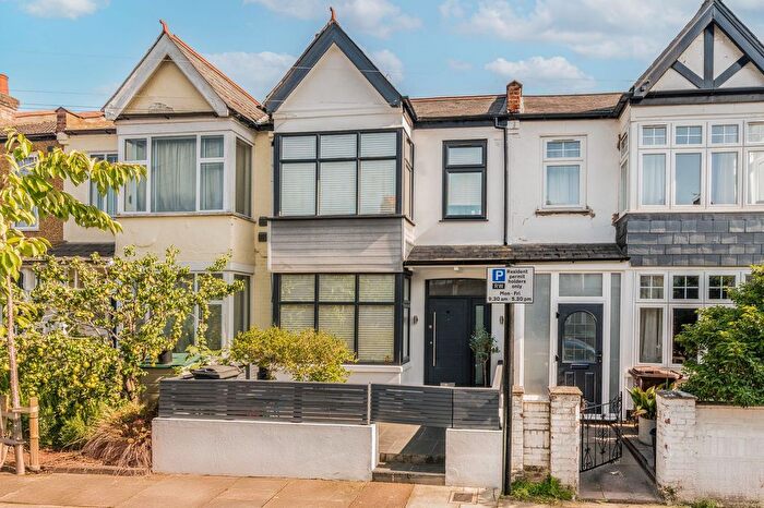 3 Bedroom Terraced House For Sale In Highfield Road, Isleworth, TW7