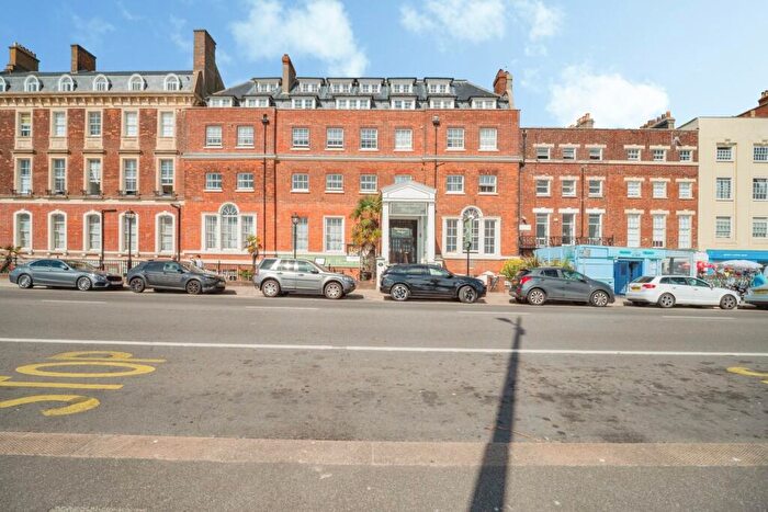 2 Bedroom Flat For Sale In The Esplanade, Weymouth, Dorset, DT4