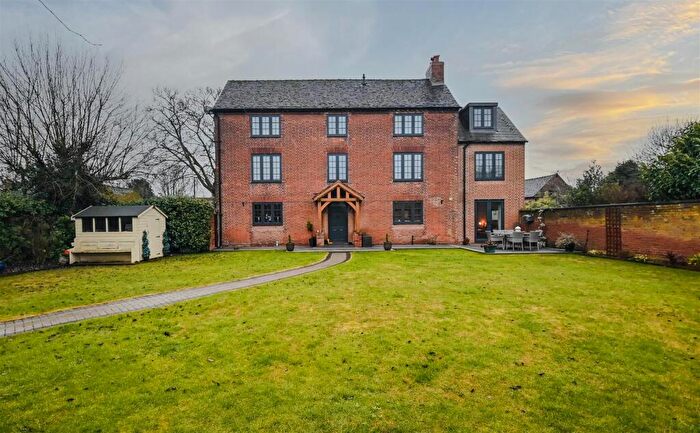 5 Bedroom Character Property For Sale In Mill House, Church Road, Alrewas, DE13