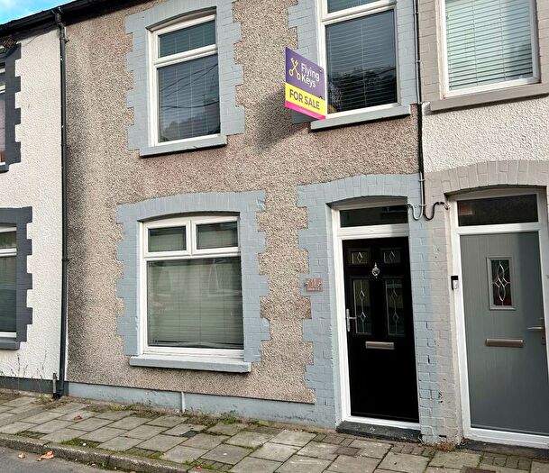 3 Bedroom Terraced House For Sale In Alexandra Road, Ynysddu, NP11