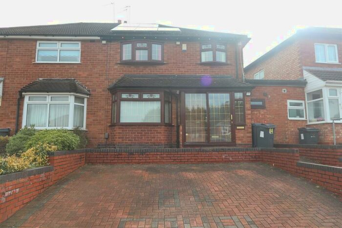 3 Bedroom Semi-Detached House To Rent In Parkside Road, Birmingham, B20