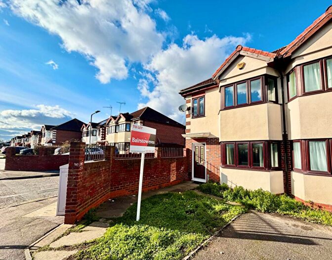 3 Bedroom House To Rent In Elmcroft Avenue, Wanstead, E11