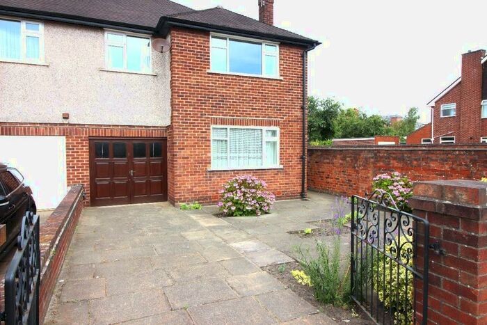 3 Bedroom Semi-Detached House To Rent In Court Road, Southport, PR9