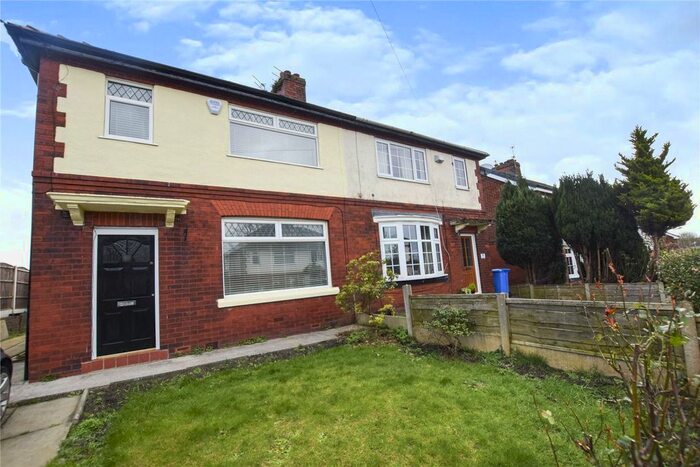 3 Bedroom Semi-Detached House To Rent In Poplar Road, Worsley, Manchester, M28