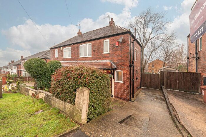 2 Bedroom Semi Detached House To Rent In Roxholme Grove, Chapel Allerton, Leeds, LS7