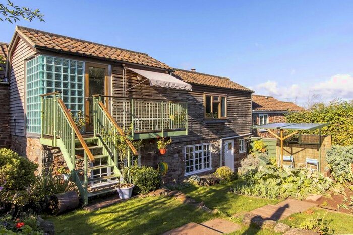 4 Bedroom Property For Sale In Caswell Lane, Clapton In Gordano, Bristol BS20