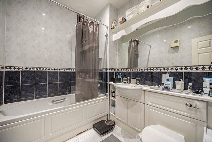 1 Bedroom Flat For Sale In Aldersgate Street, Catherdral Lodge, Aldersgate Street, EC1A