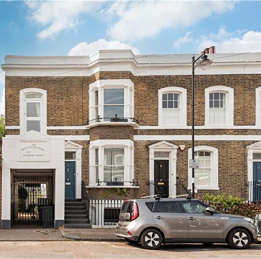 5 Bedroom End Of Terrace House For Sale In Mary Street, Islington, London, N1