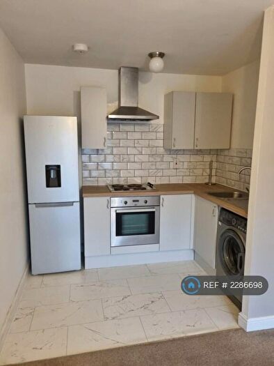 1 Bedroom Flat To Rent In Edith Mills Close, Neath, SA11