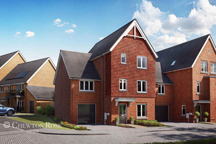 3 Bedroom Detached House For Sale In Kings Ride, Ascot, SL5