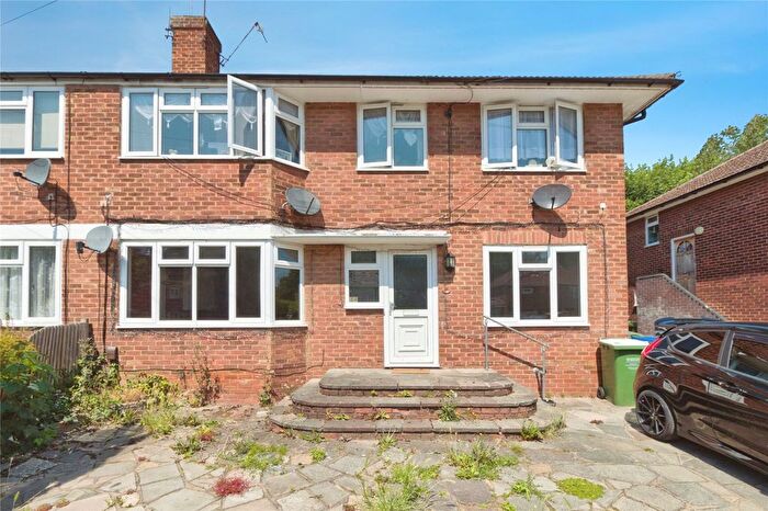 2 Bedroom Maisonette For Sale In Ladbrooke Crescent, Sidcup, DA14