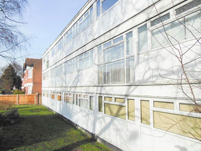 2 Bedroom Flat To Rent In Damon Close, Sidcup, DA14