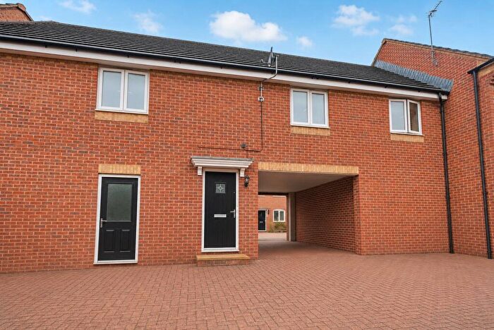 2 Bedroom Terraced House For Sale In Eddleston Road, Town Centre, SN1