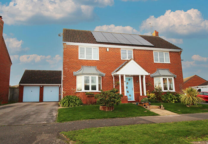 4 Bedroom Detached House For Sale In Wilkie Drive, Sleaford, NG34